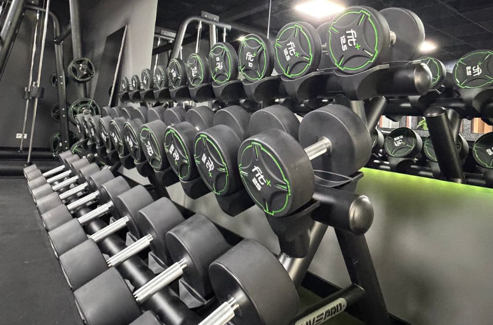 fitplus_Denkendorf_Oberbayern_Kurzhanteln